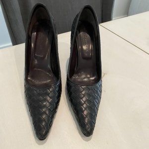 Bottega Veneta Intrecciato Pointy Toe Pumps